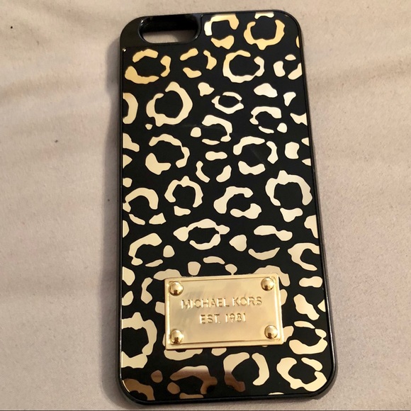Michael Kors Accessories - Leopard Michael Kors phone case iPhone 6